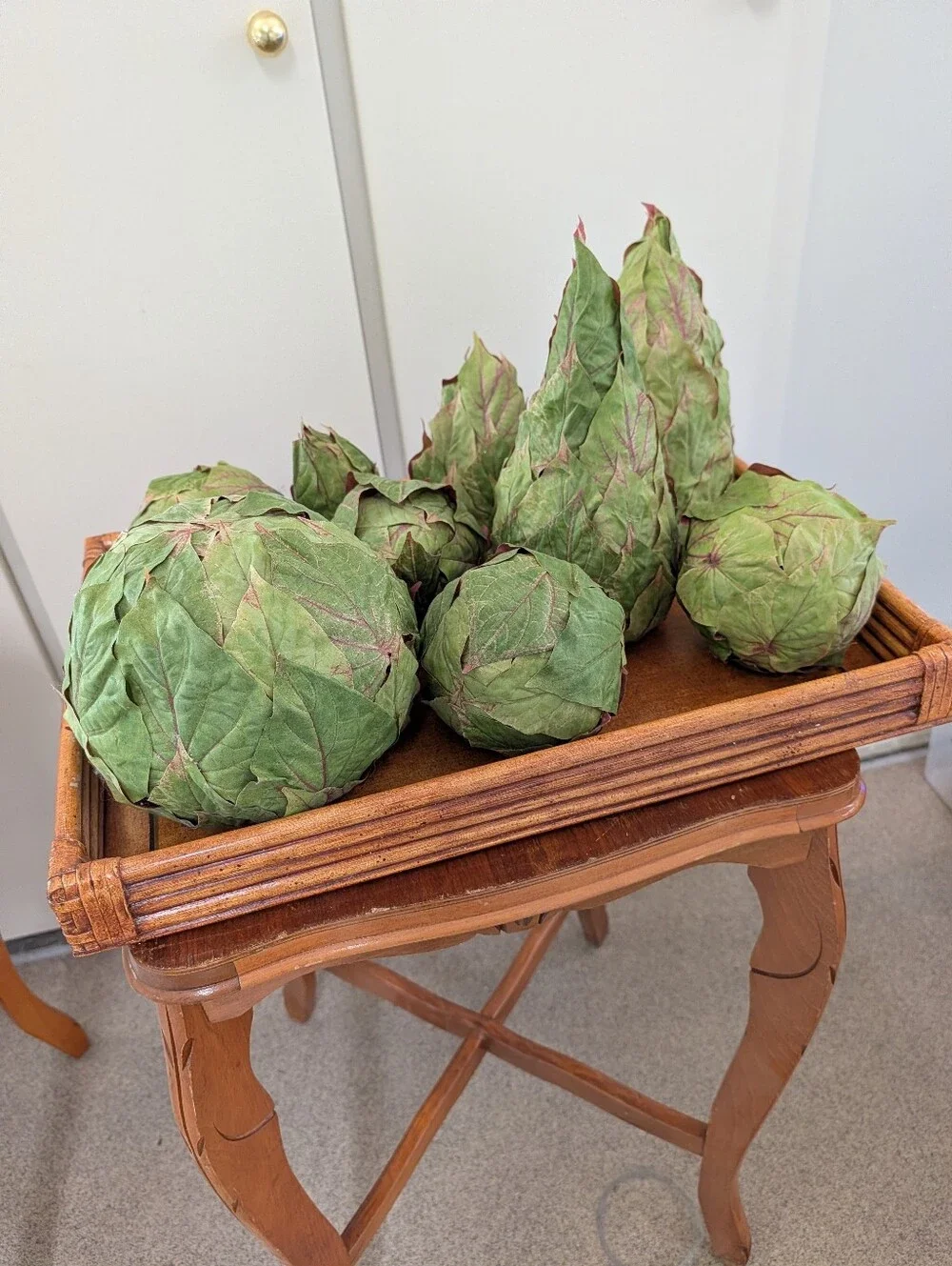 DECORATIVE LEAF BALLS fake lettuce